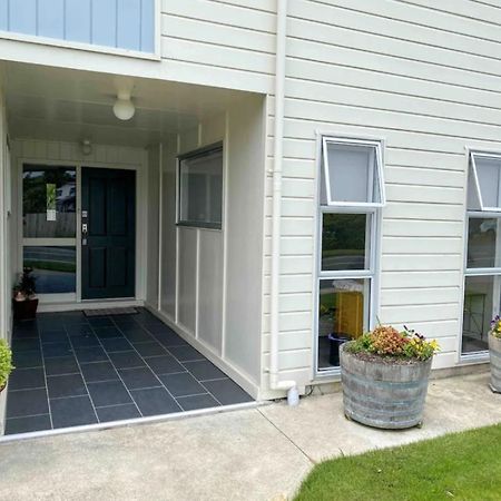Pauatahanui Whitby Pvt Room מראה חיצוני תמונה