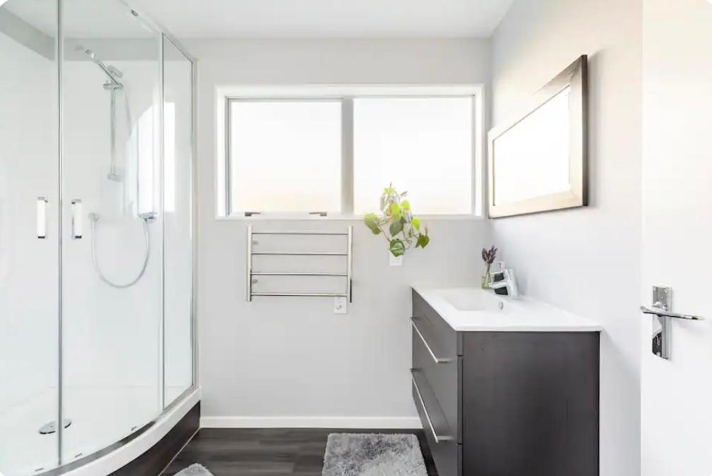 Pauatahanui Whitby Pvt Room מראה חיצוני תמונה